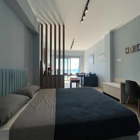 Escape Chic Studio With Seafront Patio